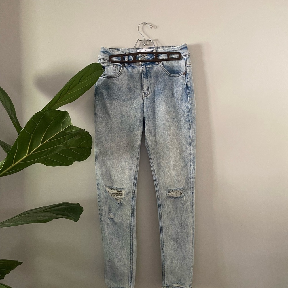Kancan Skinny acid wash jeans.
